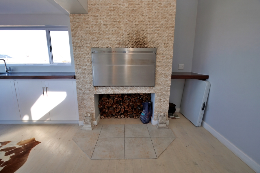 4 Bedroom Property for Sale in Stilbaai Oos Western Cape